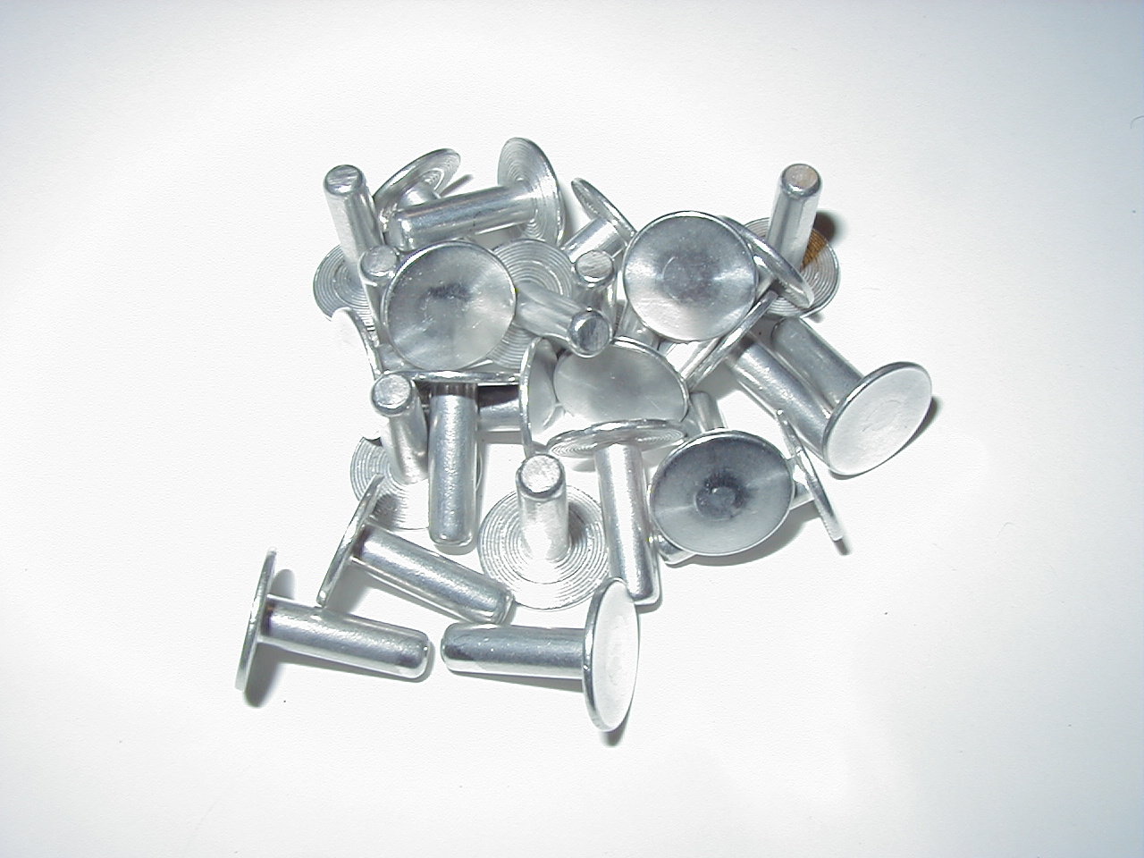Rivets, Body Mounting Soft NOS, 63-67